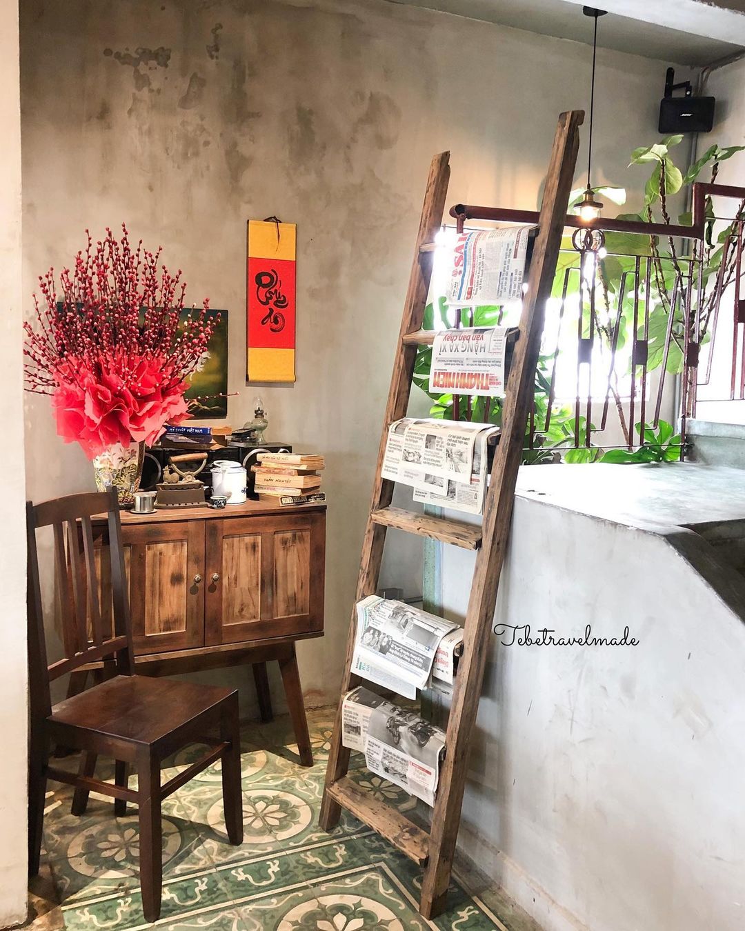 Quán Cafe Trang Trí Tết 2022